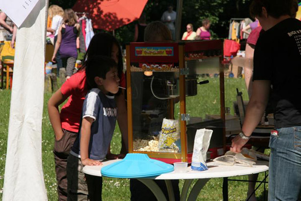 2010 - Flohmarkt